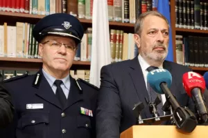 Ολοκληρώθηκε η σύσκεψη στο Υπουργείο (φώτος/βίντεο)