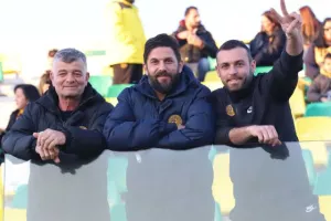 ΠΡΩΤΟ "τρίποντο" σε ντέρμπι και... άλμα! (Φώτος)