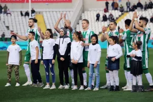 Ομόνοια/"Αυτά τα χαμόγελα ήταν για εμάς ο κόσμος όλος!"