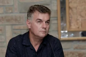 Χειρισμοί Παπασταύρου