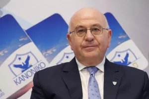 ΧΡΟΝΙΑ πολλά Πρόεδρε