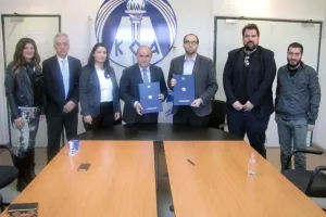 ΚΟΑ και ΕΑΚ υπέγραψαν μνημόνιο συνεργασίας