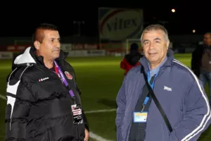 Η ΑΠΟΦΑΣΙΣΜΕΝΗ Ομόνοια... "ΠΡΟΚΡΙΣΗ" απ' το μισάωρο!  (Φώτος)