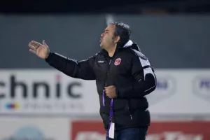 Η ΑΠΟΦΑΣΙΣΜΕΝΗ Ομόνοια... "ΠΡΟΚΡΙΣΗ" απ' το μισάωρο!  (Φώτος)