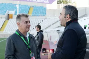 Το τυπικό... με ΤΡΙΑΡΑ! (Φώτος)