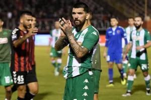 Δημήτρης Κολοβός: Το εξάμηνο της κρίσης