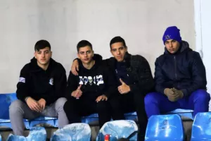Ο Μπένσοπ είπε "καλησπέρα" και έδωσε προβάδισμα! (φώτος)