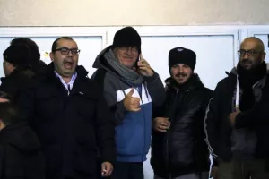Ο Μπένσοπ είπε "καλησπέρα" και έδωσε προβάδισμα! (φώτος)