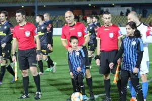 Ο Μπένσοπ είπε "καλησπέρα" και έδωσε προβάδισμα! (φώτος)