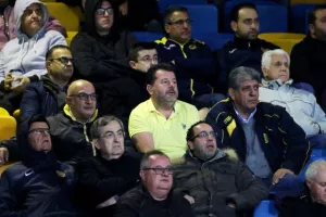 ΜΑΤΣΑΡΑ με... απ' όλα και "ερυθρόλευκο" φινάλε! (Φώτος)