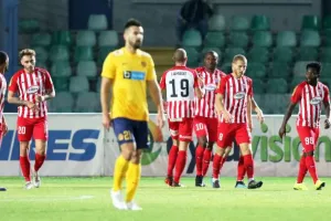 ΜΑΤΣΑΡΑ με... απ' όλα και "ερυθρόλευκο" φινάλε! (Φώτος)