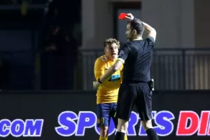 ΜΑΤΣΑΡΑ με... απ' όλα και "ερυθρόλευκο" φινάλε! (Φώτος)