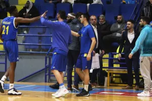 Πέρασε νικηφόρα από τη Λεμεσό το ΑΠΟΕΛ (φώτος)