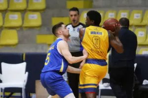 Πέρασε νικηφόρα από τη Λεμεσό το ΑΠΟΕΛ (φώτος)