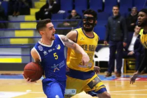 Πέρασε νικηφόρα από τη Λεμεσό το ΑΠΟΕΛ (φώτος)