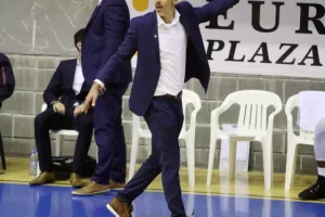 ΑΝΕΤΑ... η ΑΕΚ το  ΑΠΟΕΛ!