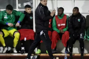 ΑΣΤΑΜΑΤΗΤΟΣ ο... αποδεκατισμένος Απόλλωνας! (φώτος)