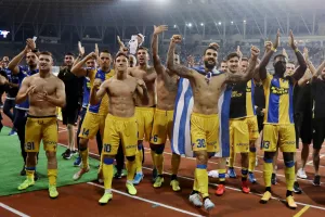ΚΟΡΥΦΑΙΟ ματς/ΑΠΟΕΛ