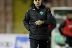 ΑΣΤΑΜΑΤΗΤΟΣ ο... αποδεκατισμένος Απόλλωνας! (φώτος)