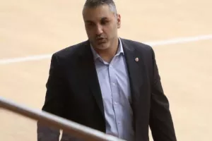 "ΤΡΕΝΟ" ο Κεραυνός, πήρε και το ντέρμπι με Απόλλωνα! (βίντεο/φώτος)