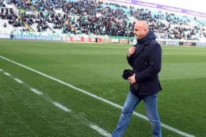 ΠΡΑΣΙΝΟ το ντέρμπι και... φωτιά στην κορυφή! (φώτος)
