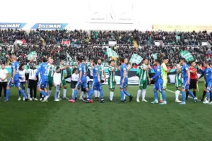 ΠΡΑΣΙΝΟ το ντέρμπι και... φωτιά στην κορυφή! (φώτος)