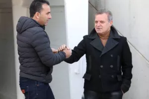 Δεύτερη νίκη και "γαλάζια" η πρόκριση... (φώτος)