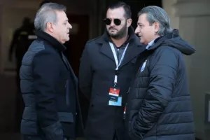 Δεύτερη νίκη και "γαλάζια" η πρόκριση... (φώτος)
