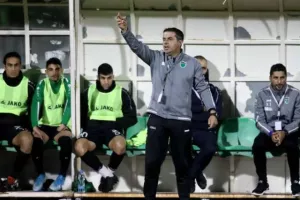 ΝΙΚΗΣΕ ΑΠΟΕΛ...