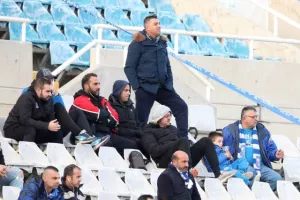 Δεύτερη νίκη και "γαλάζια" η πρόκριση... (φώτος)