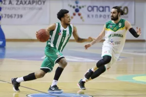 Πετρολίνα ΑΕΚ/Νίκησε την Ομόνοια και ανέβηκε δεύτερη (φώτος)