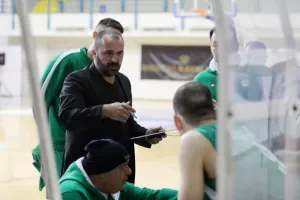 Πετρολίνα ΑΕΚ/Νίκησε την Ομόνοια και ανέβηκε δεύτερη (φώτος)