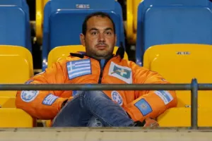 Ο Μπένσοπ είπε "καλησπέρα" και έδωσε προβάδισμα! (φώτος)
