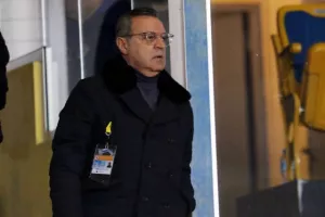 Ο Μπένσοπ είπε "καλησπέρα" και έδωσε προβάδισμα! (φώτος)