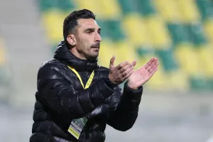 Tέσσερις συνεχόμενες
