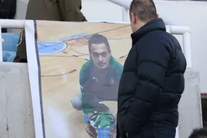 ΠΡΑΣΙΝΟ το ντέρμπι και... φωτιά στην κορυφή! (φώτος)
