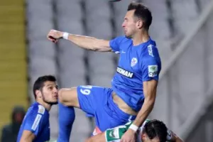 ΠΡΑΣΙΝΟ το ντέρμπι και... φωτιά στην κορυφή! (φώτος)
