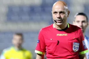 ΑΕΚΑΡΑ… με τρελή ανατροπή και καρέ Τρισκόφσκι!! (φώτος) 