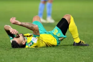 ΑΕΚΑΡΑ… με τρελή ανατροπή και καρέ Τρισκόφσκι!! (φώτος) 