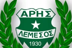 "Υποκλινόμαστε στην άψογη διαιτησία"