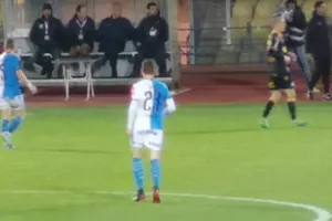 ΠΡΩΤΗ για Ντένιτς