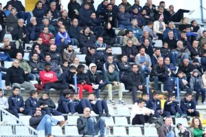 "Ερυθρόλευκο" διπλό και... ξεκάθαρο προβάδισμα! (Φώτος)