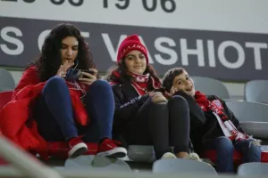 ΜΑΤΣΑΡΑ με ανατροπή, ΠΕΝΤΕ γκολ και... Σαλαμίνα! (Φώτος)