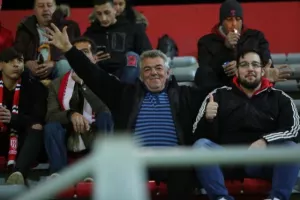 ΜΑΤΣΑΡΑ με ανατροπή, ΠΕΝΤΕ γκολ και... Σαλαμίνα! (Φώτος)