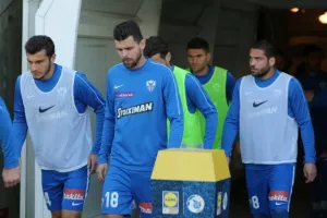 ΠΡΑΣΙΝΟ το ντέρμπι και... φωτιά στην κορυφή! (φώτος)