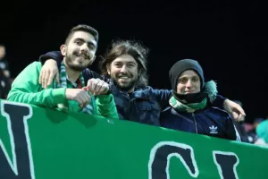 Η ΑΠΟΦΑΣΙΣΜΕΝΗ Ομόνοια... "ΠΡΟΚΡΙΣΗ" απ' το μισάωρο!  (Φώτος)