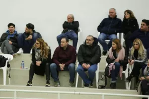 Ανατροπάρα... στο ντεμπούτο του Γιαπάνη! (φώτος)