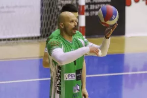 Εύκολο 3-0 το ΑΠΟΕΛ (φώτος)