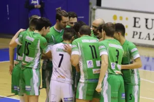 Εύκολο 3-0 το ΑΠΟΕΛ (φώτος)