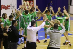 Εύκολο 3-0 το ΑΠΟΕΛ (φώτος)
